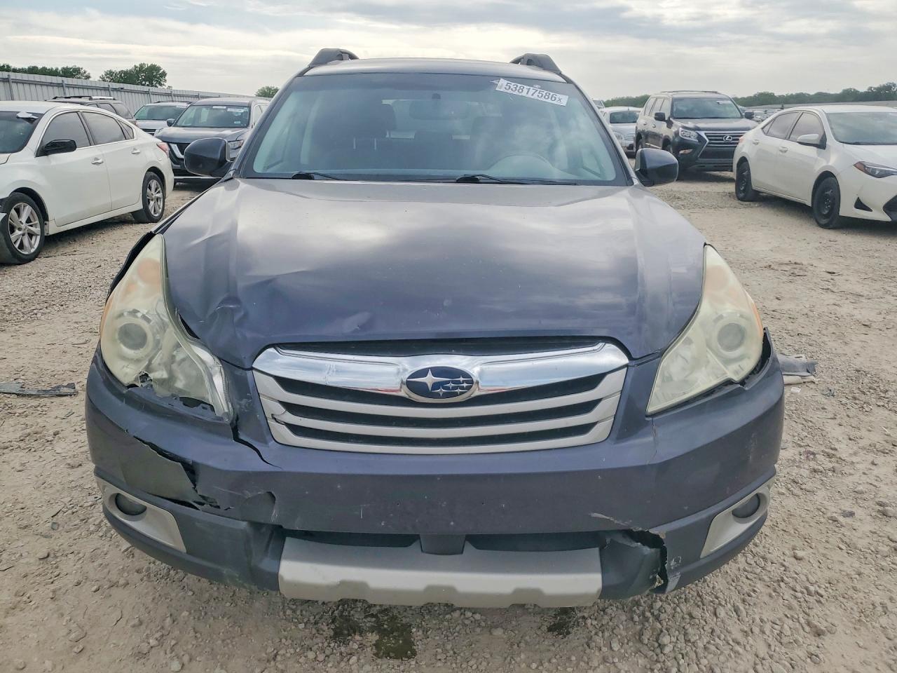 2011 SUBARU OUTBACK
