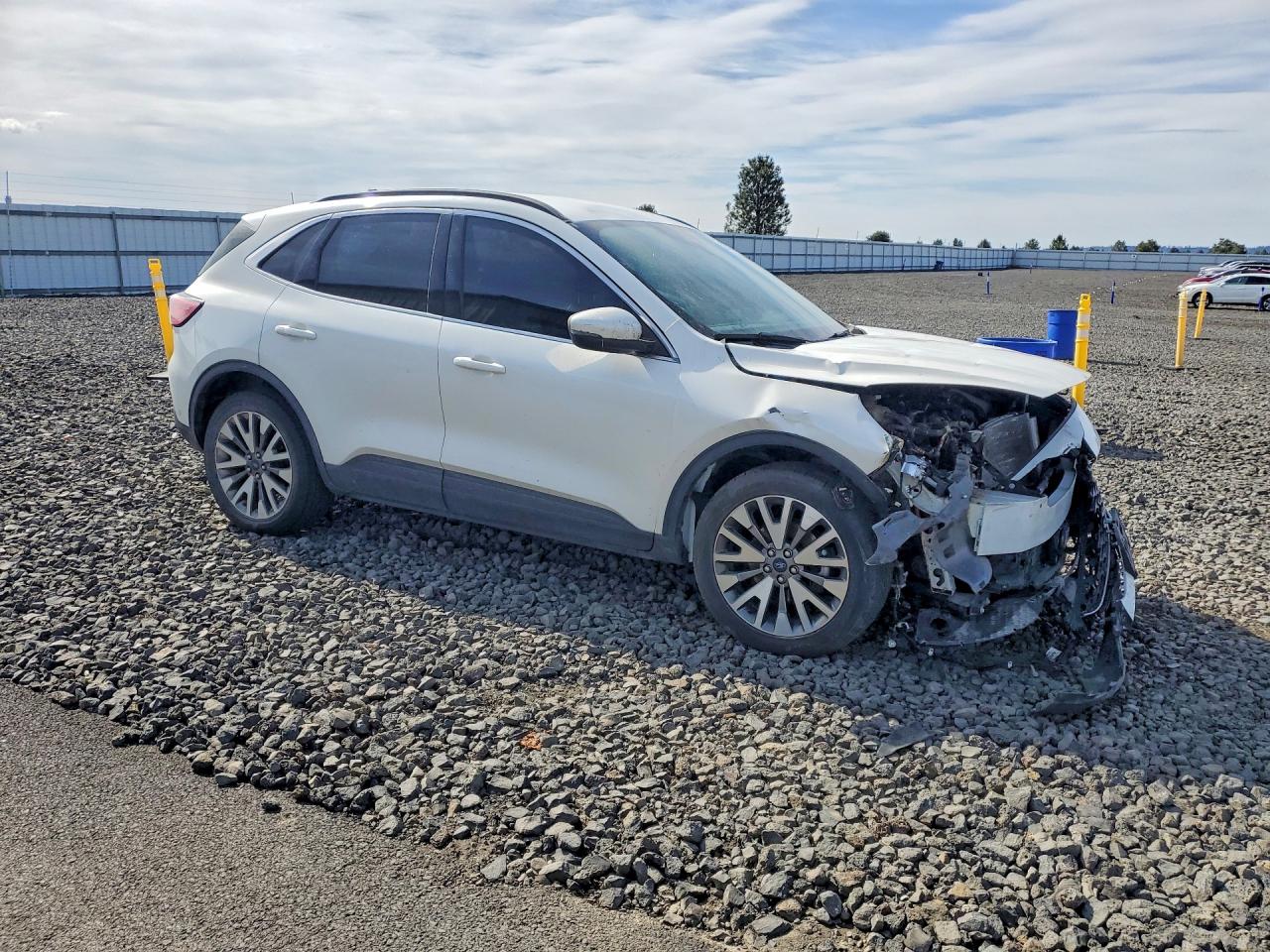2020 FORD ESCAPE