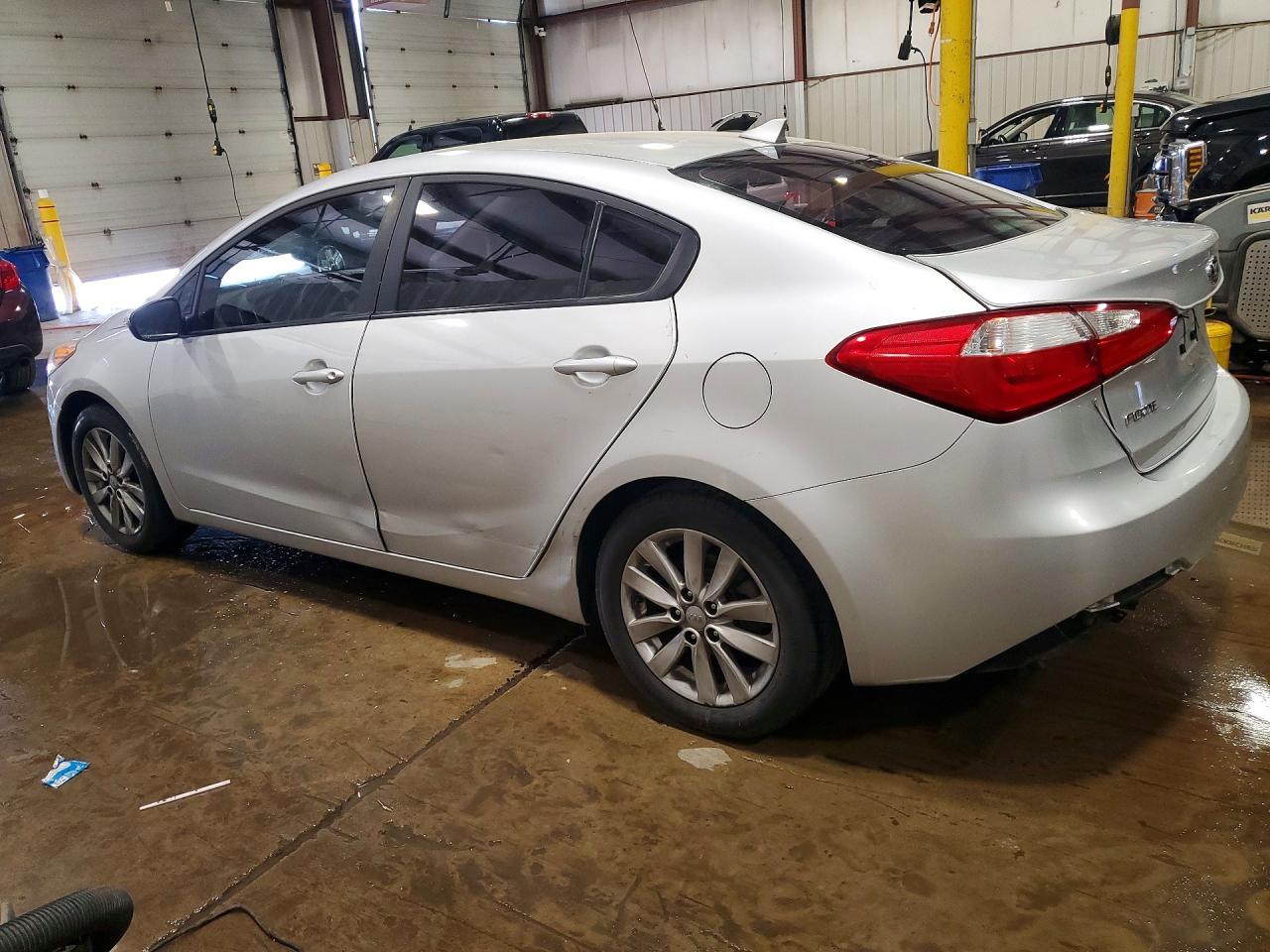 2016 KIA FORTE