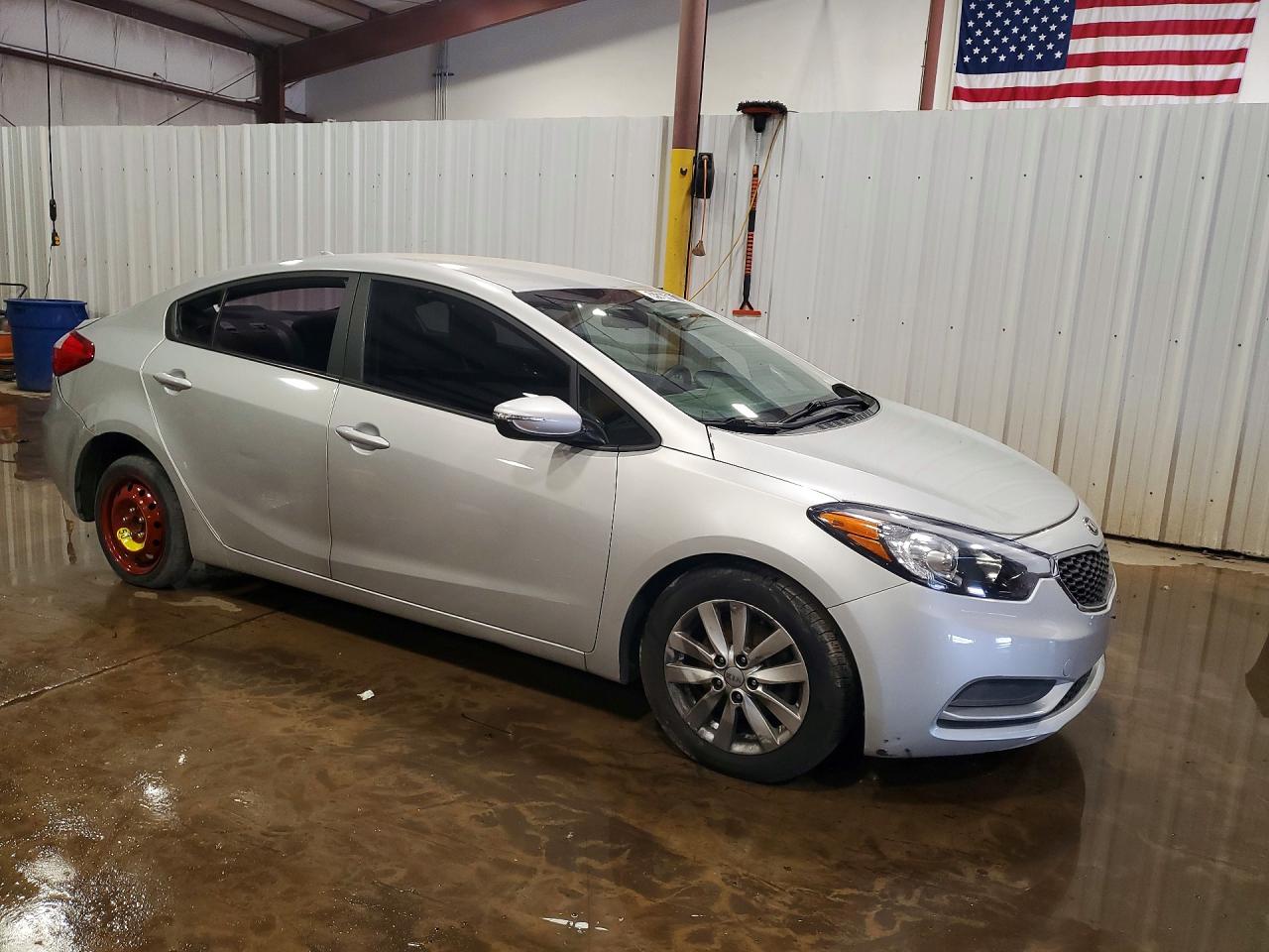 2016 KIA FORTE