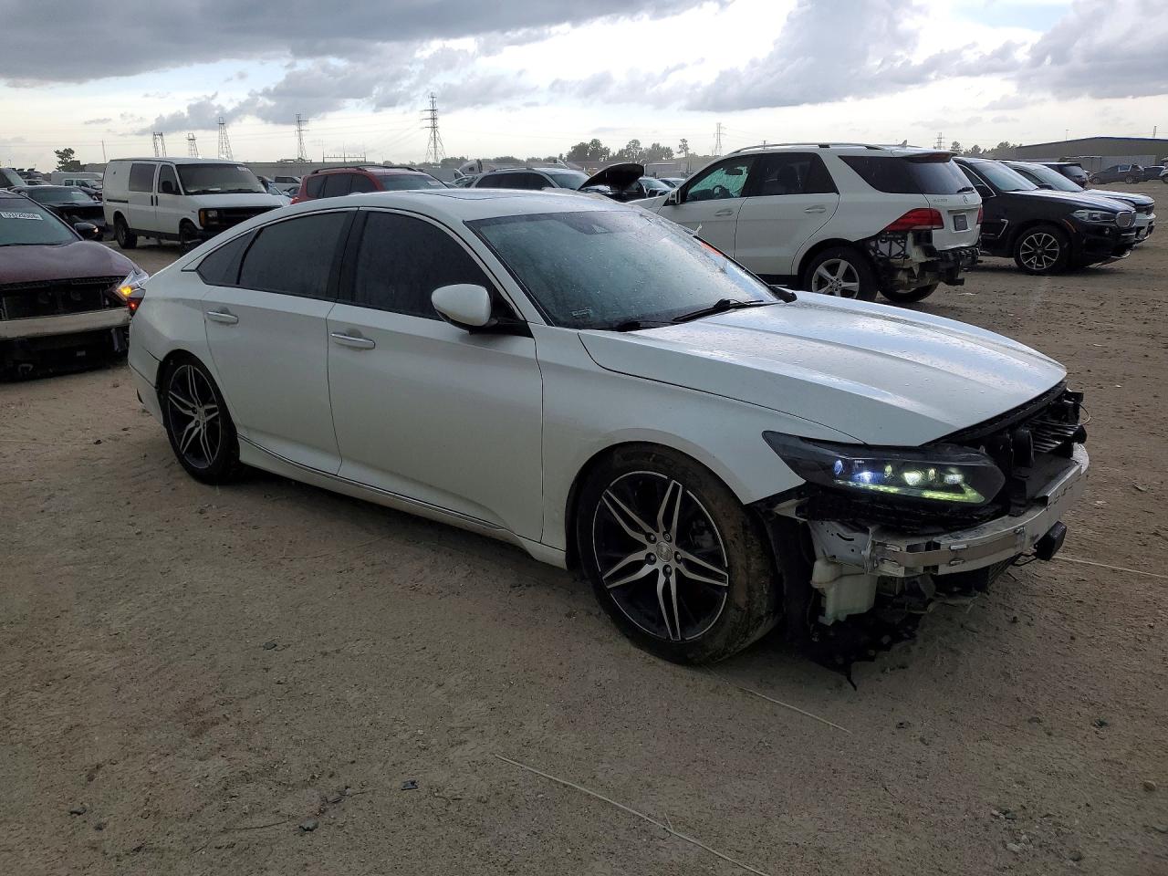 2021 HONDA ACCORD TOU