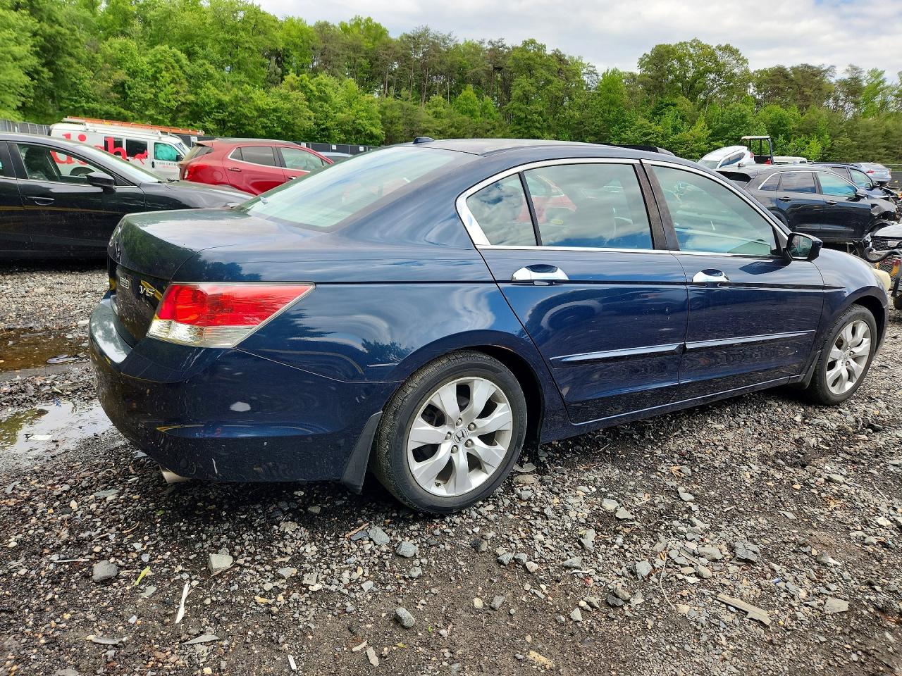 2010 HONDA ACCORD