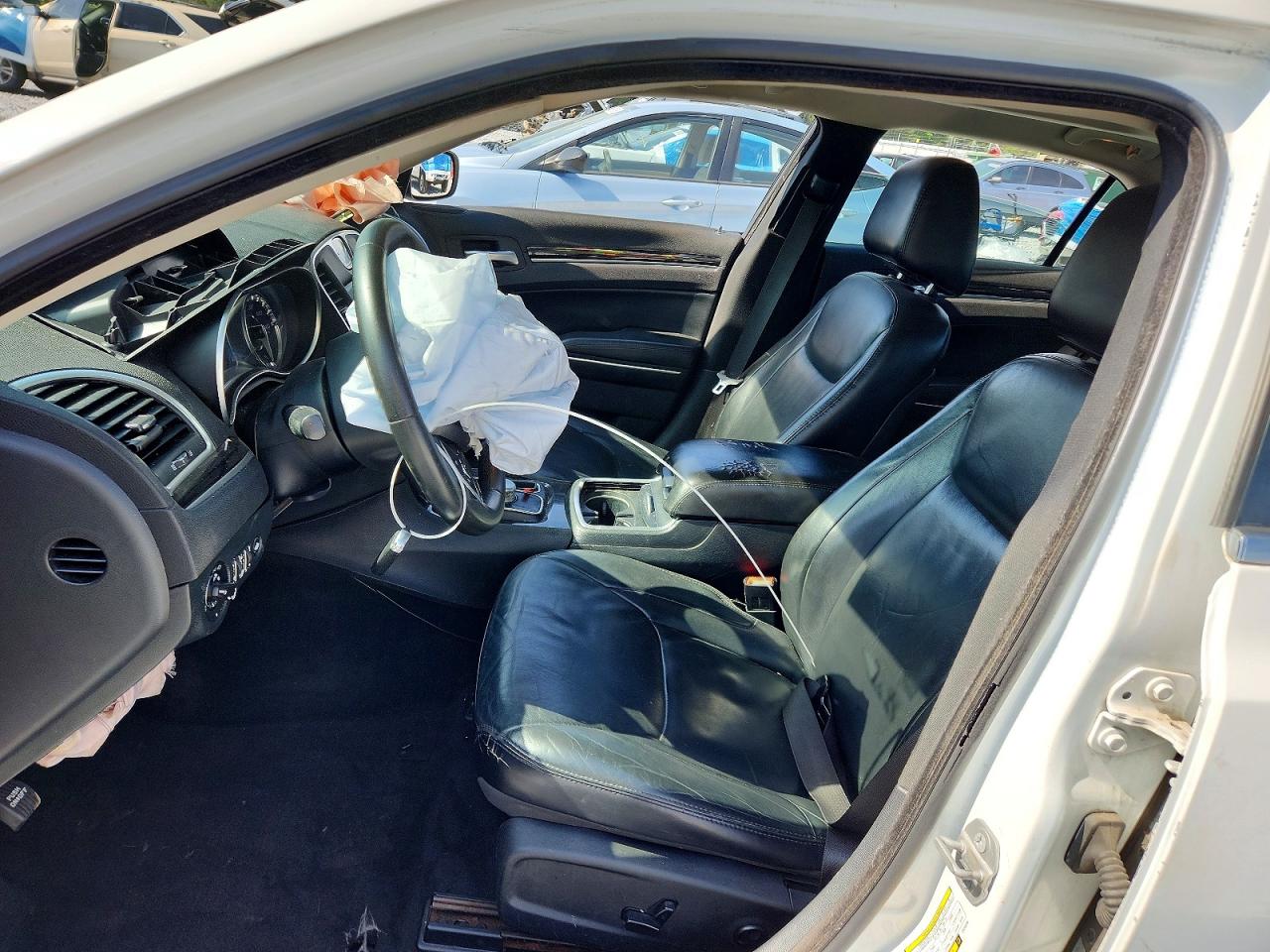 2015 CHRYSLER 300