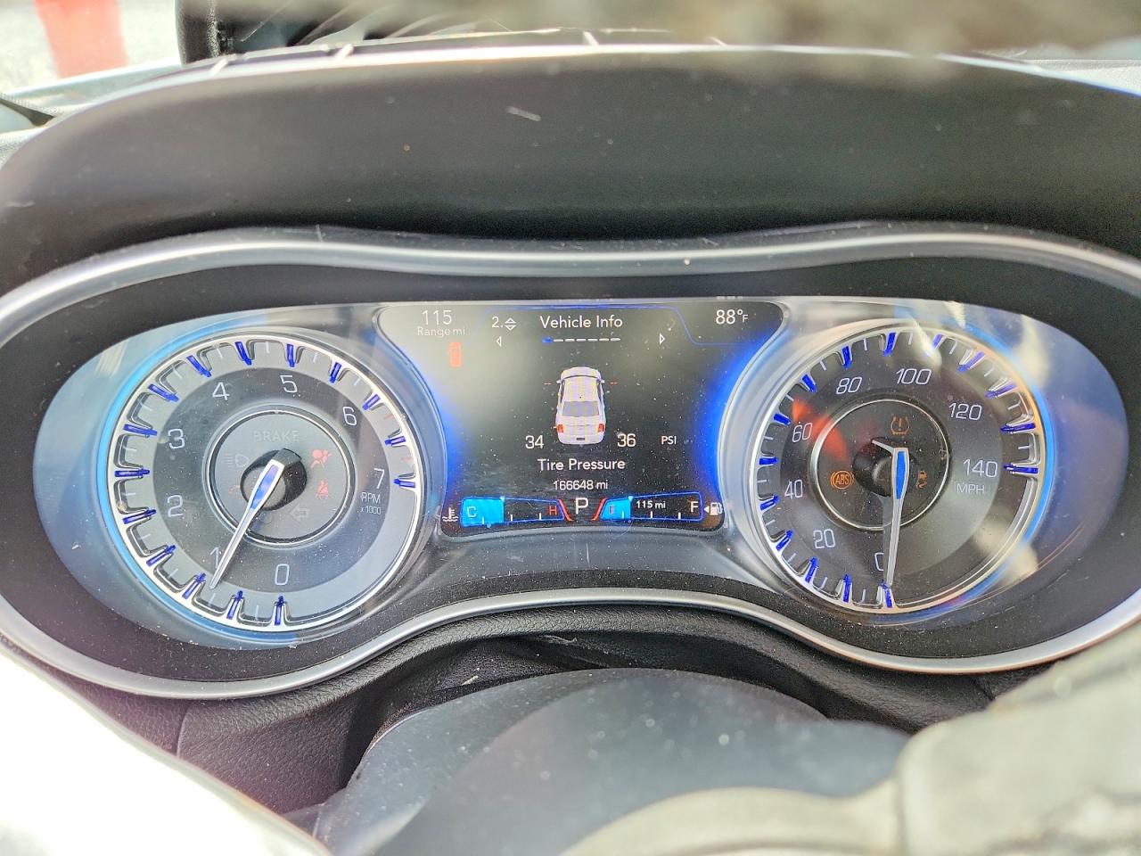 2015 CHRYSLER 300