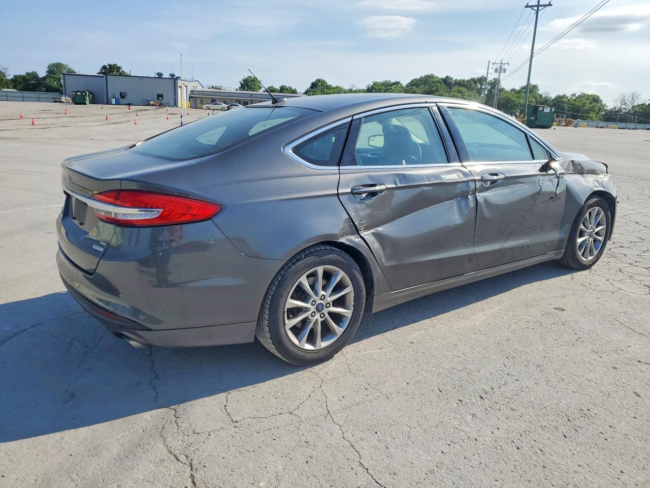 2017 FORD FUSION