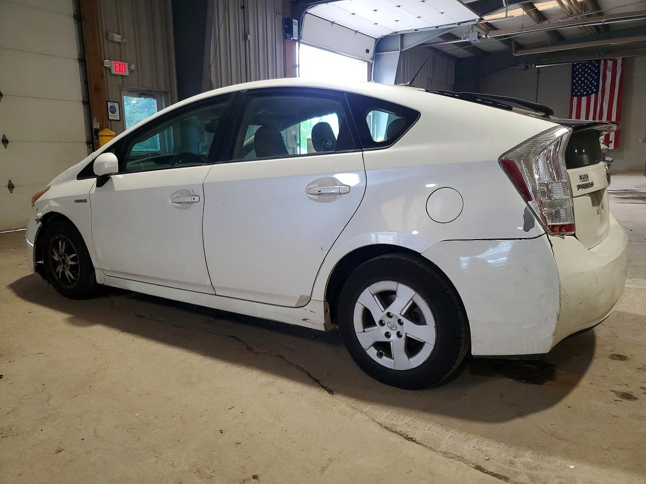 2010 TOYOTA PRIUS