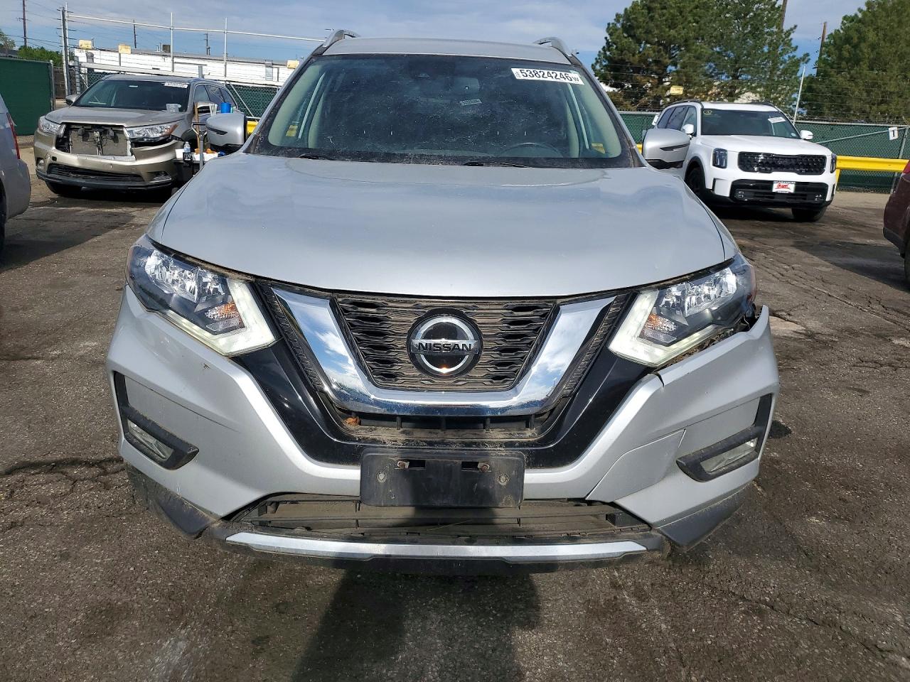 2018 NISSAN ROGUE