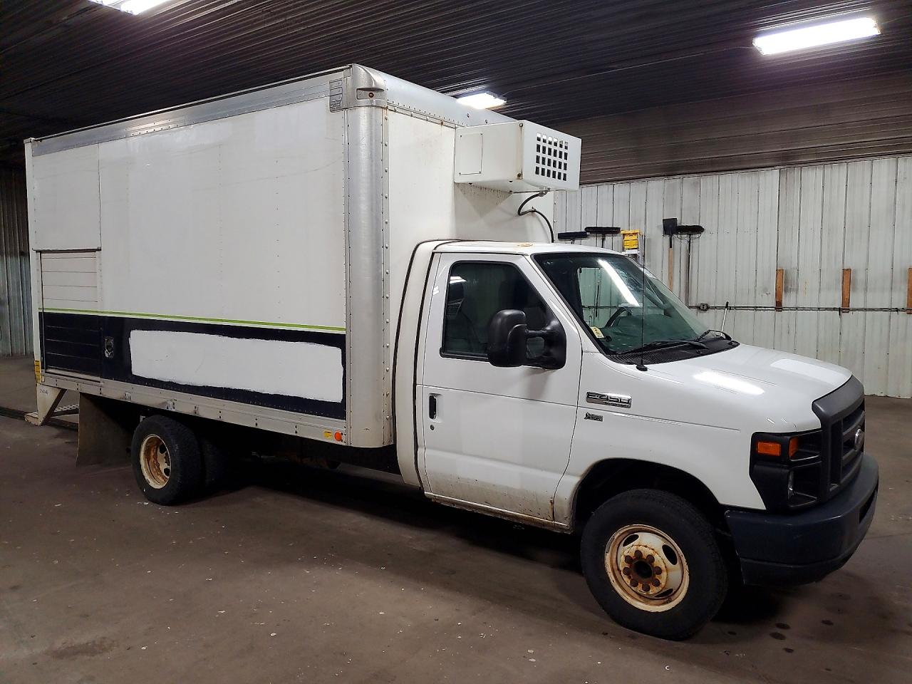 2014 FORD ECONOLINE