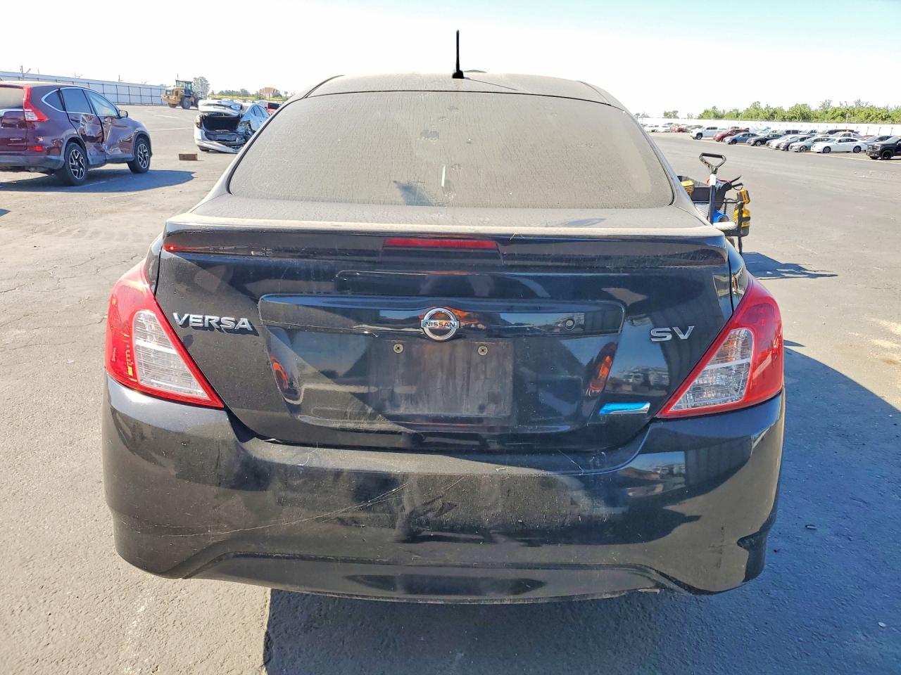 2016 NISSAN VERSA