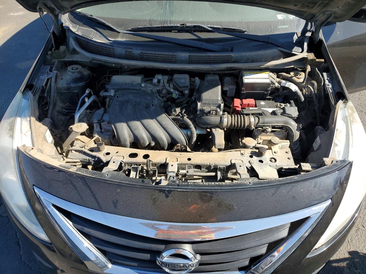2016 NISSAN VERSA