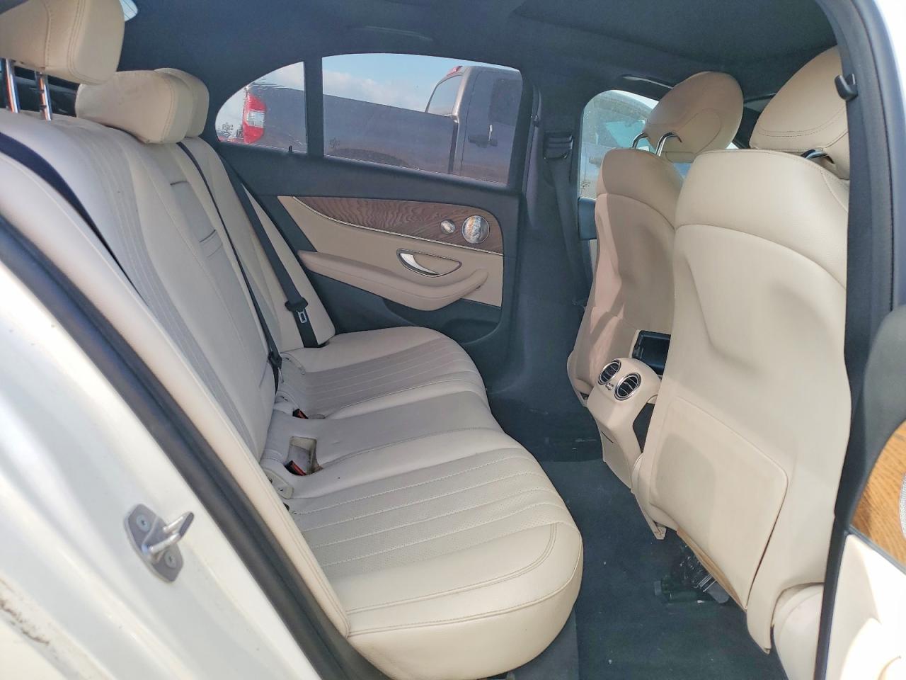 2017 MERCEDES-BENZ E-CLASS