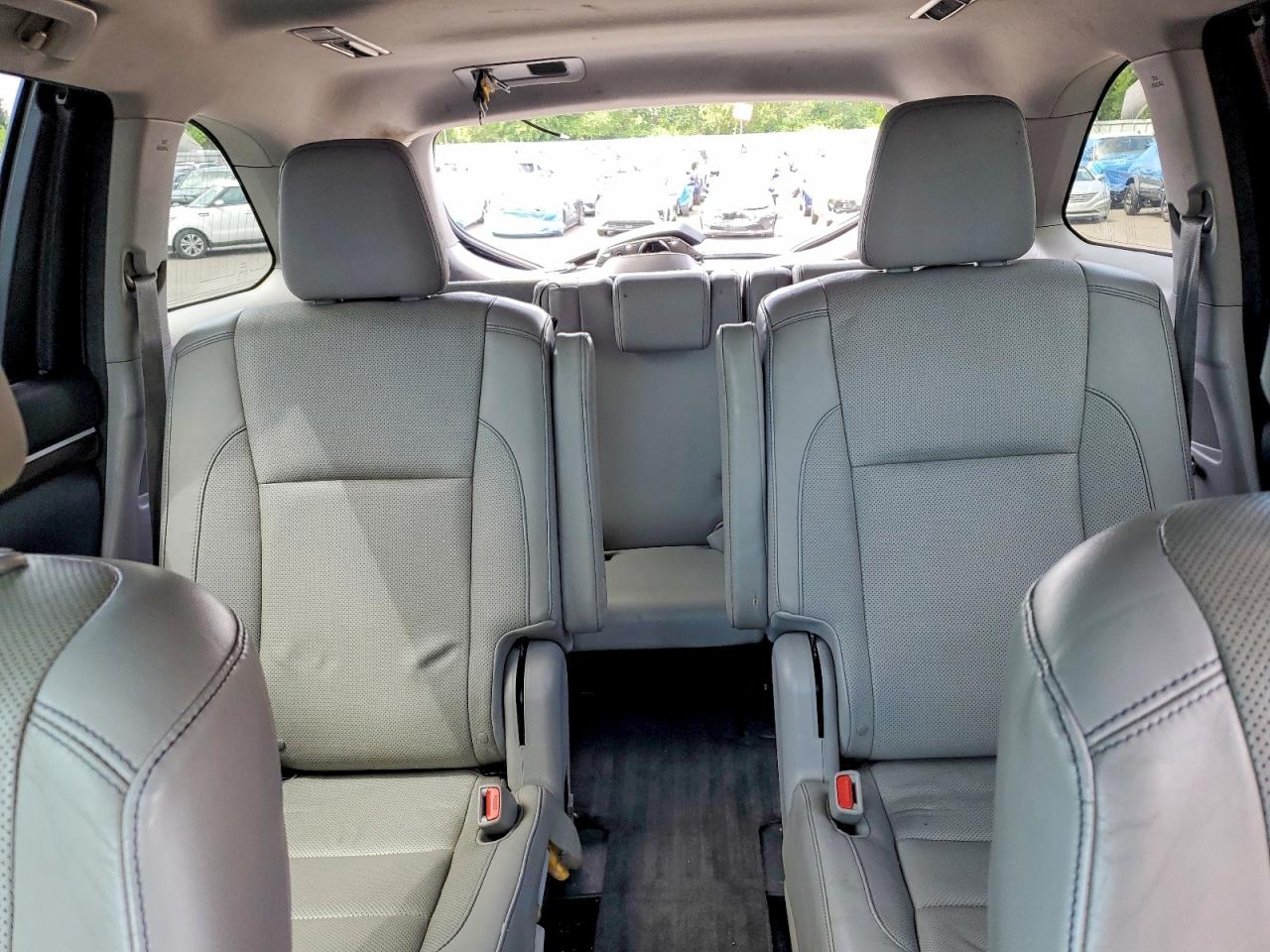 2015 TOYOTA HIGHLANDER