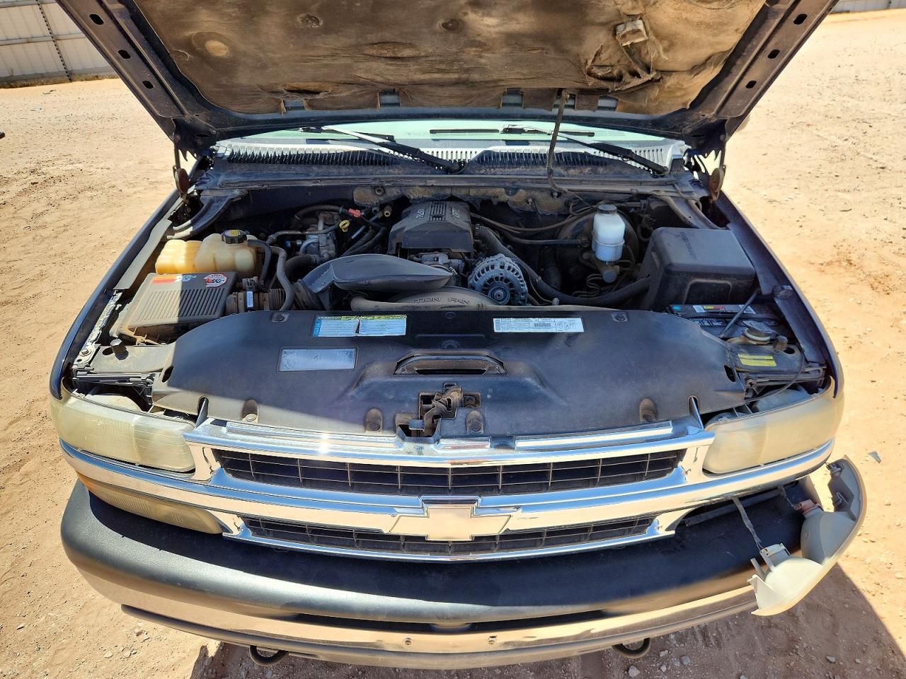 2000 CHEVROLET TAHOE