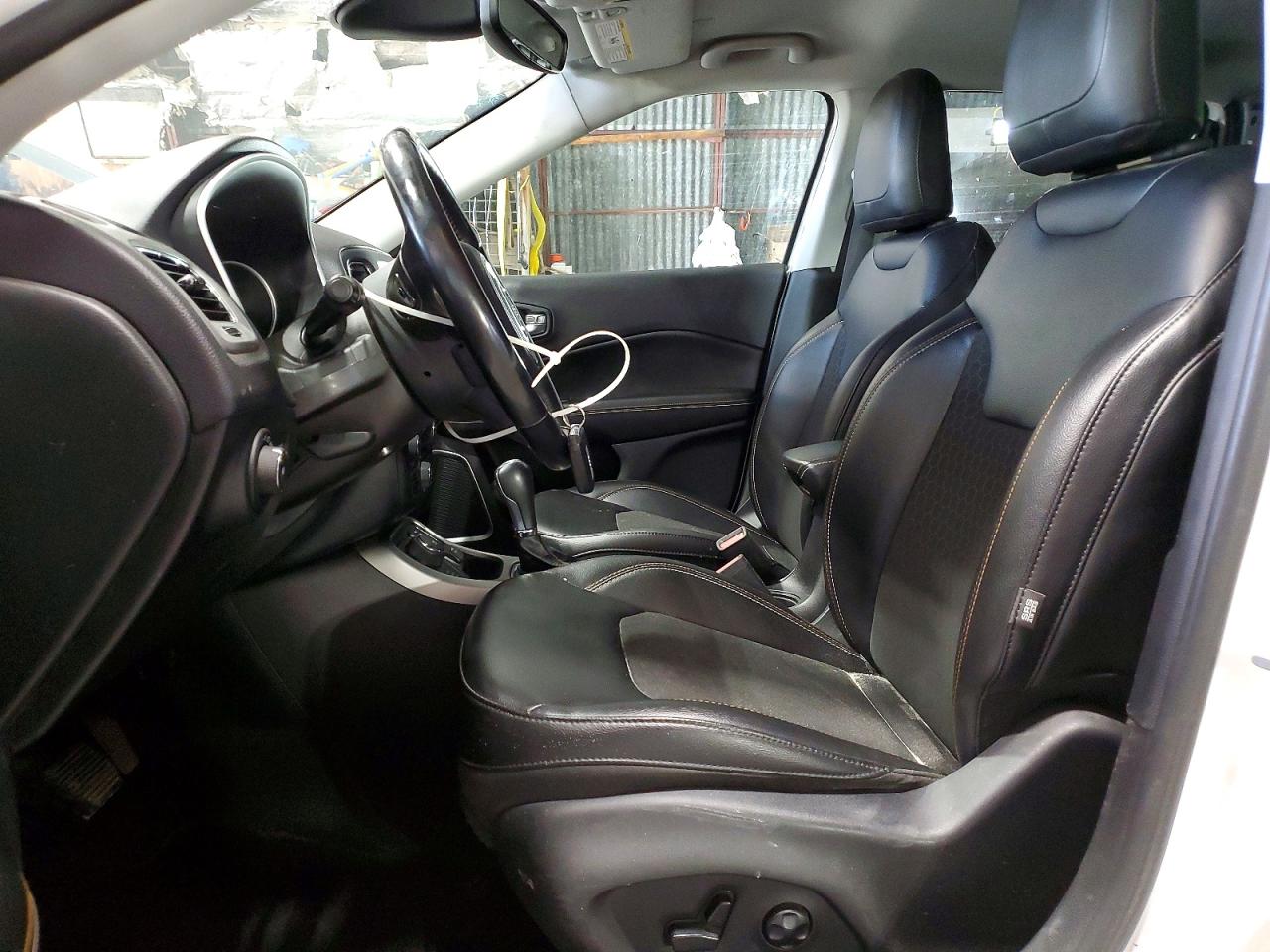 2020 JEEP COMPASS