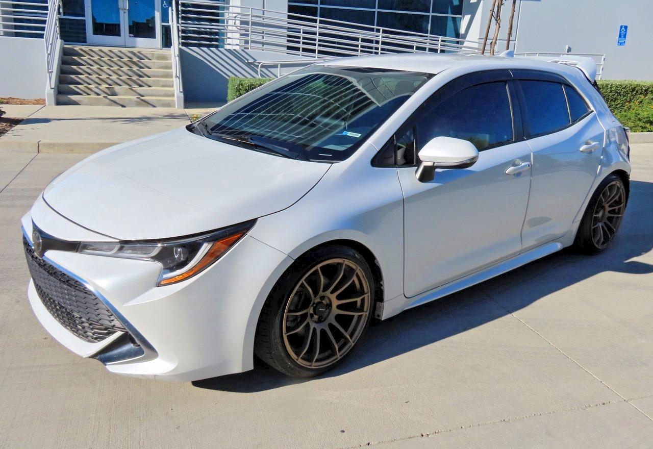 2021 TOYOTA COROLLA