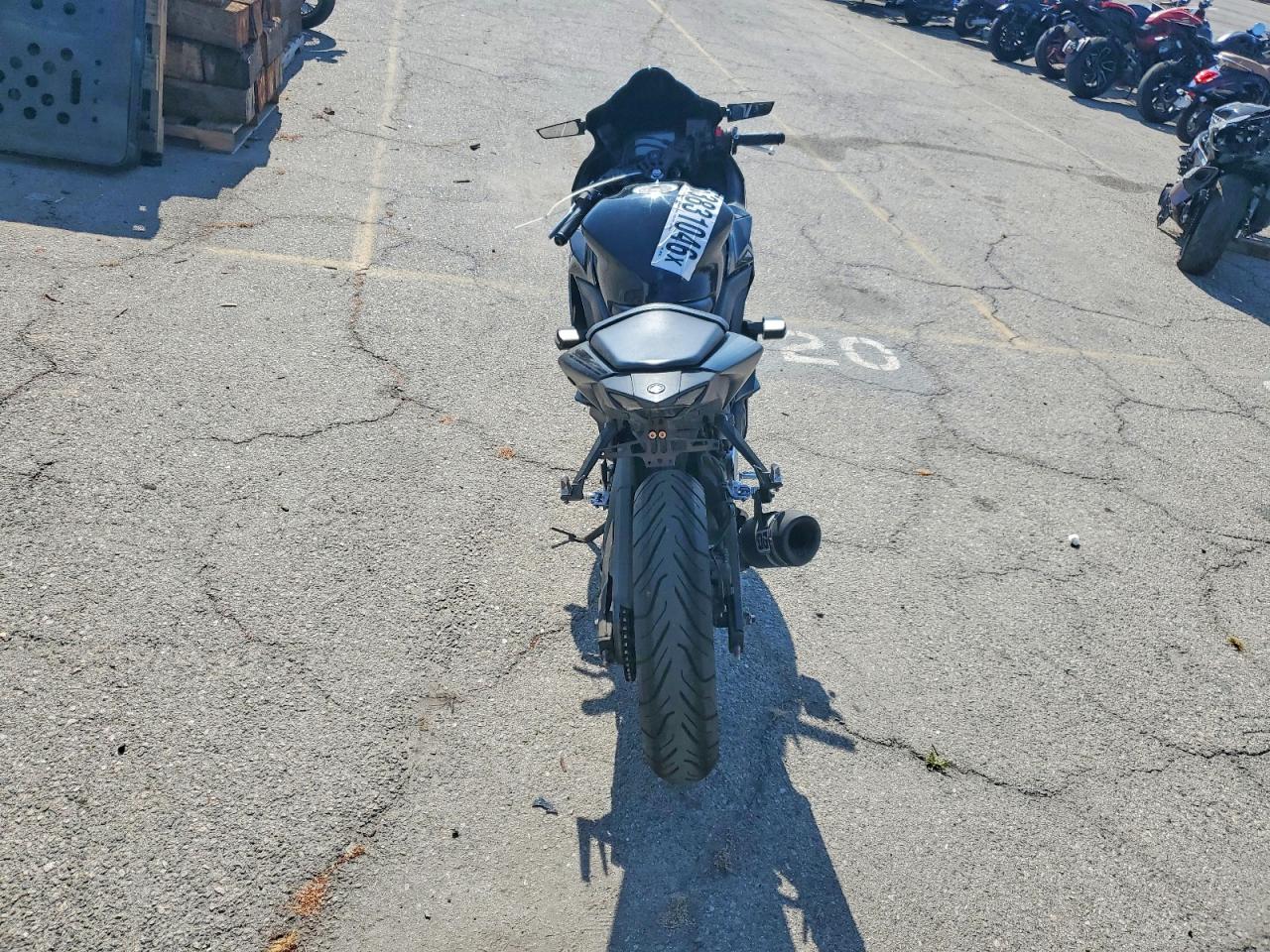 2021 YAMAHA YZF600