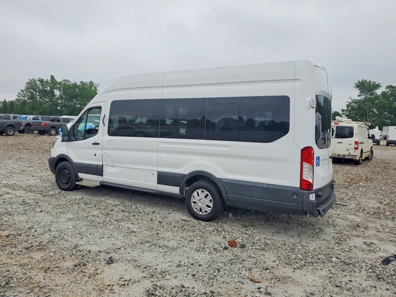 2017 FORD TRANSIT
