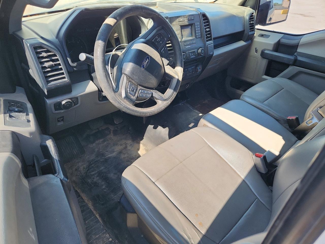 2016 FORD F150