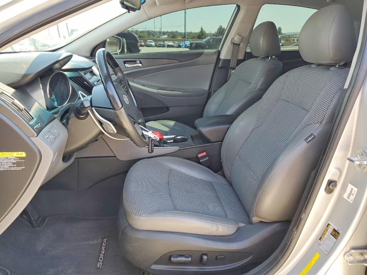 2012 HYUNDAI SONATA