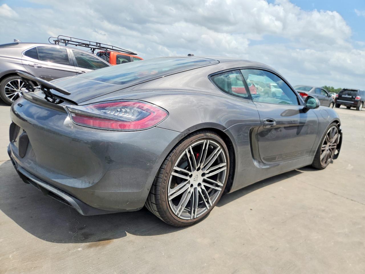 2016 PORSCHE CAYMAN