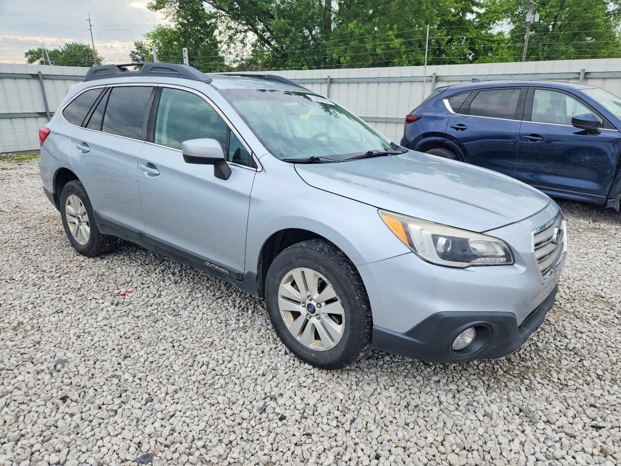 2017 SUBARU OUTBACK