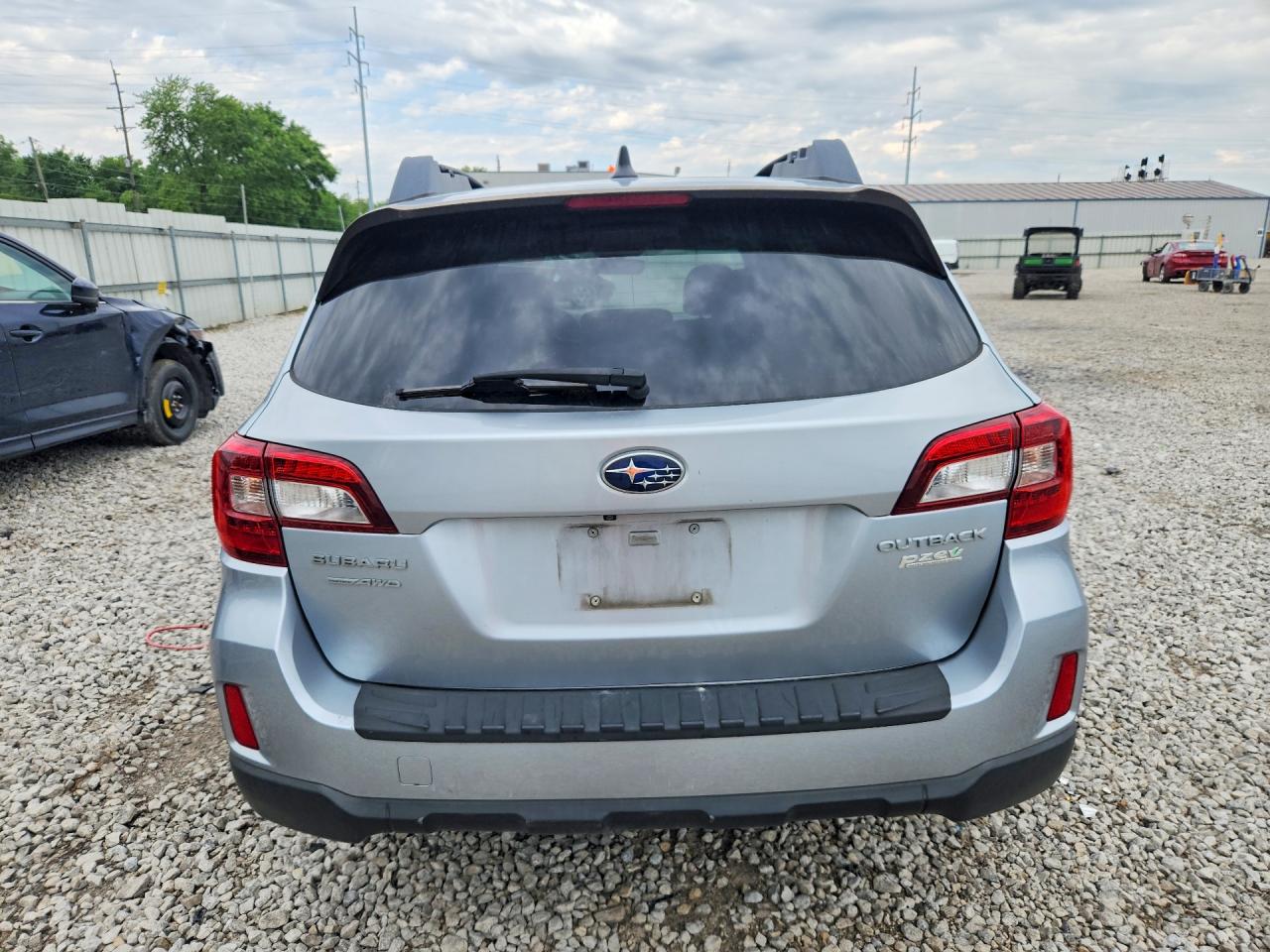 2017 SUBARU OUTBACK