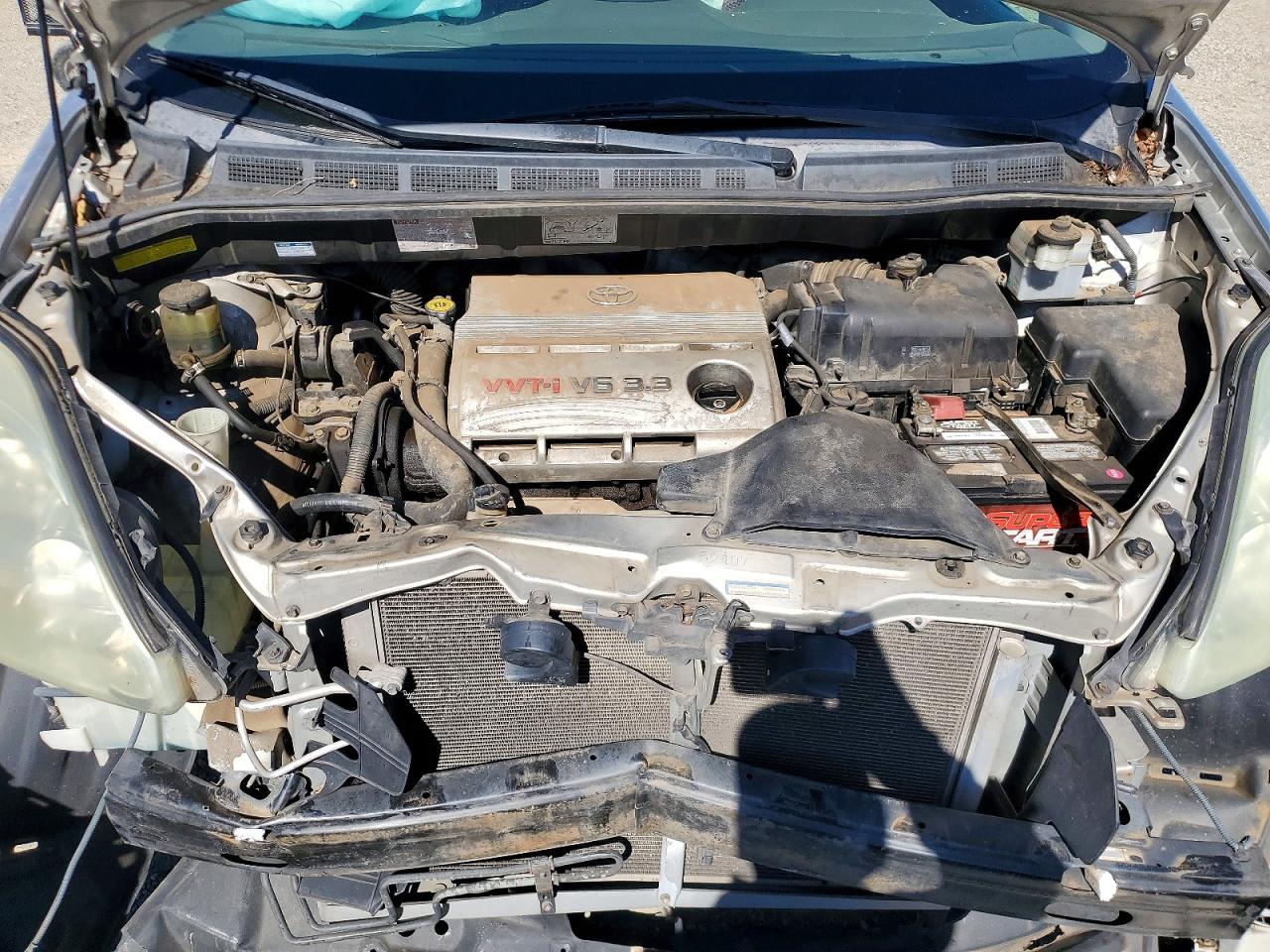 2004 TOYOTA SIENNA