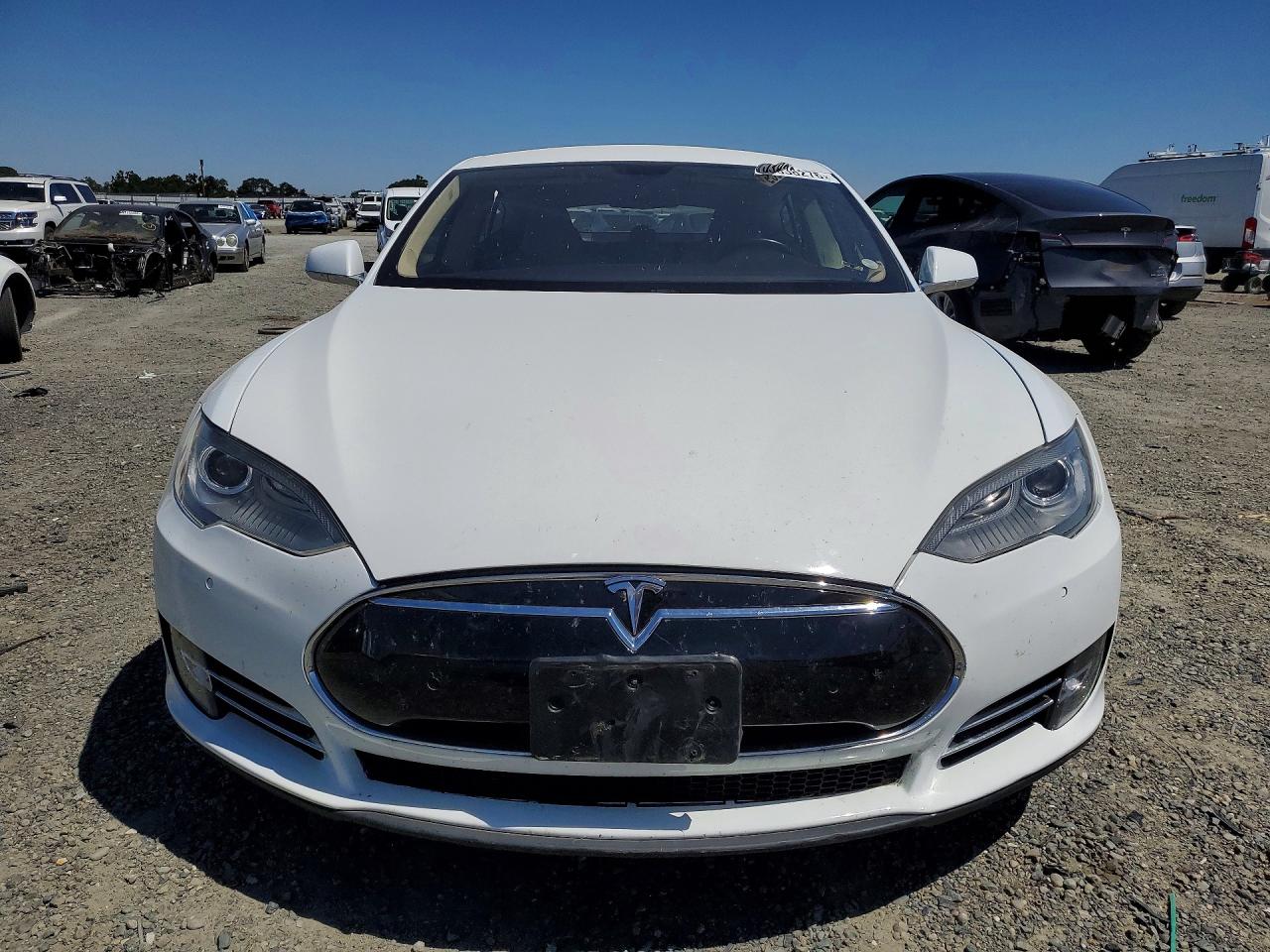 2014 TESLA MODEL S