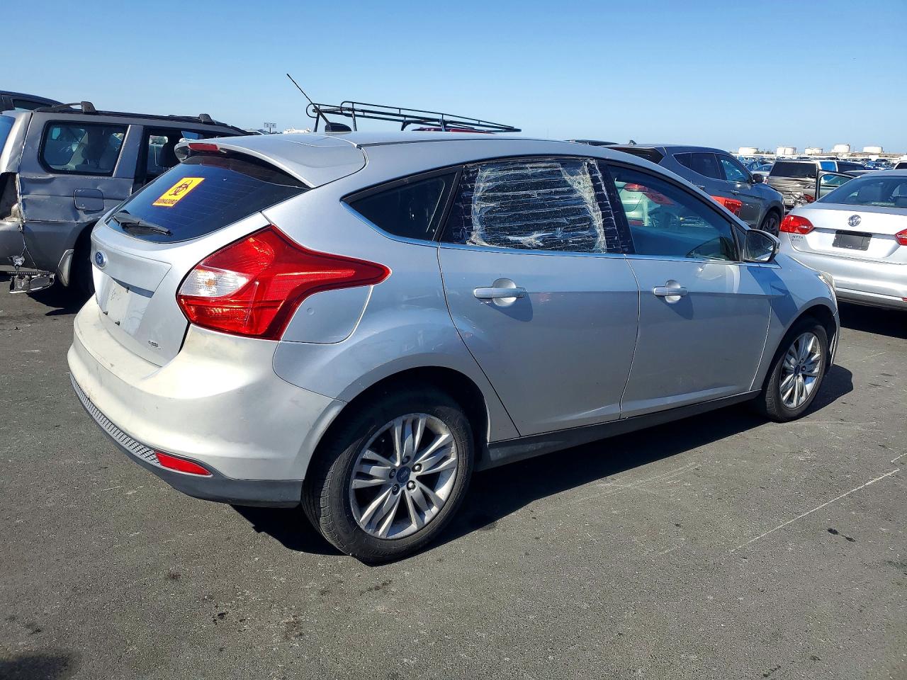 2012 FORD FOCUS