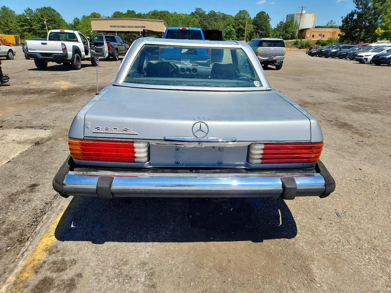 1984 MERCEDES-BENZ SL-CLASS