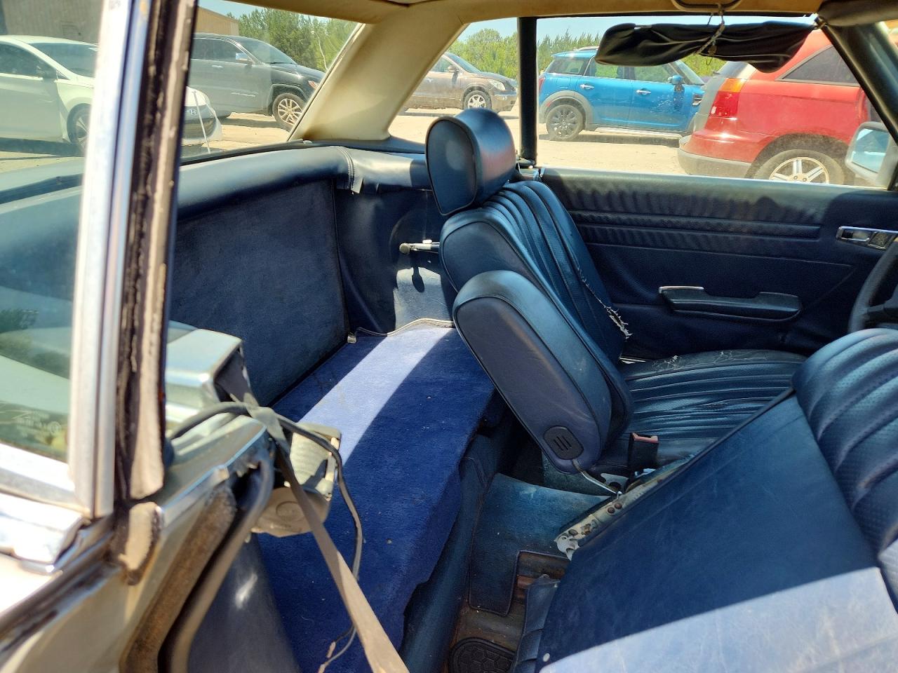 1984 MERCEDES-BENZ SL-CLASS