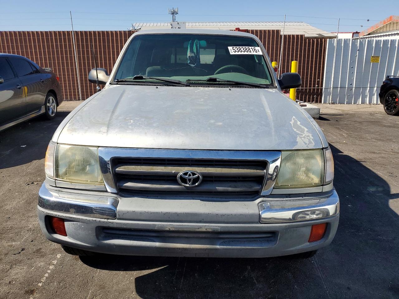 2000 TOYOTA TACOMA