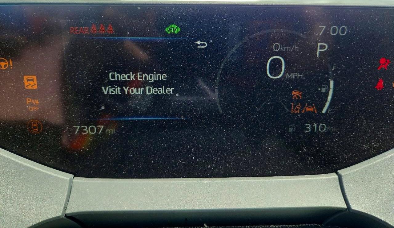 2025 TOYOTA PRIUS