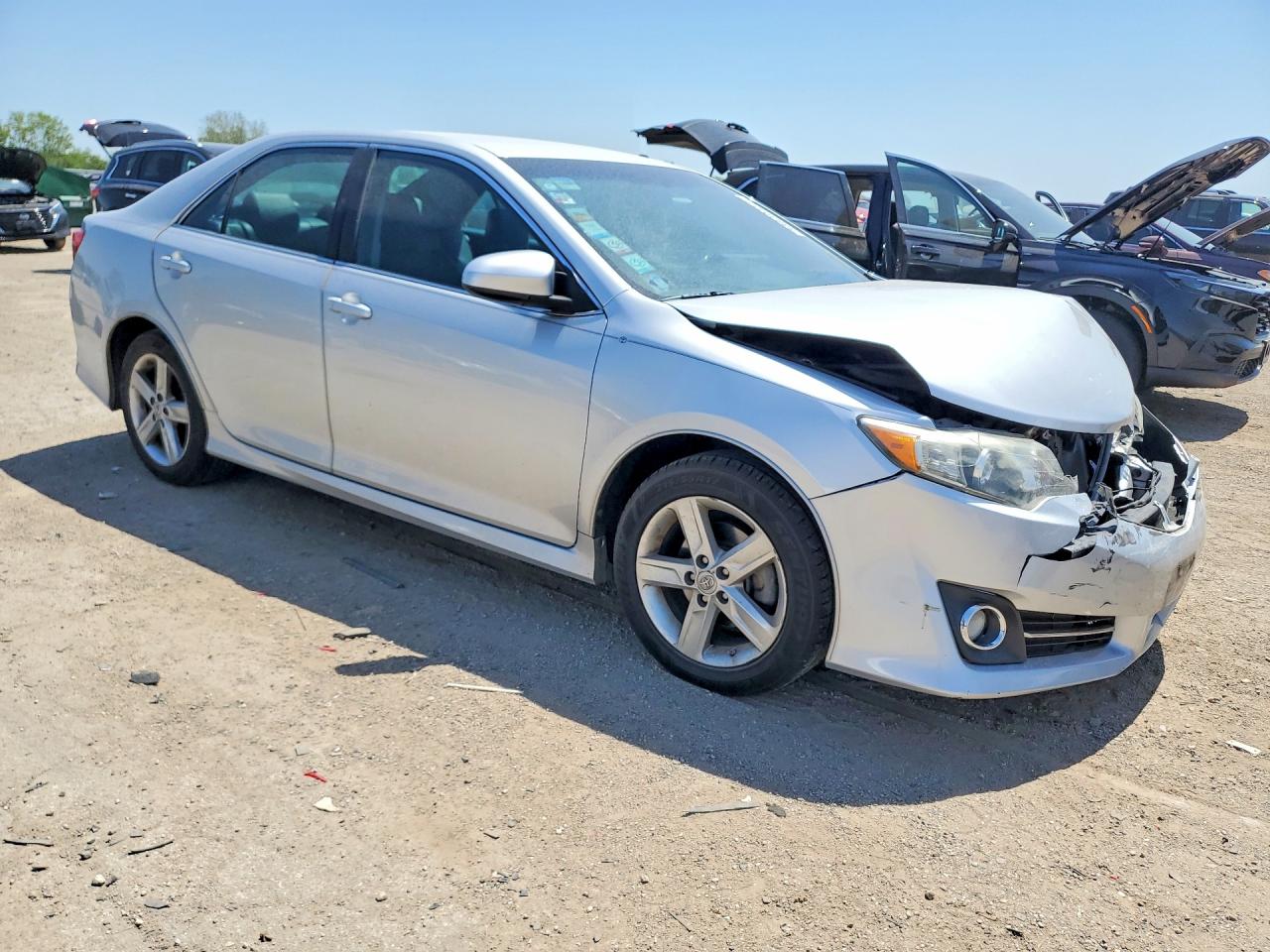 2012 TOYOTA CAMRY