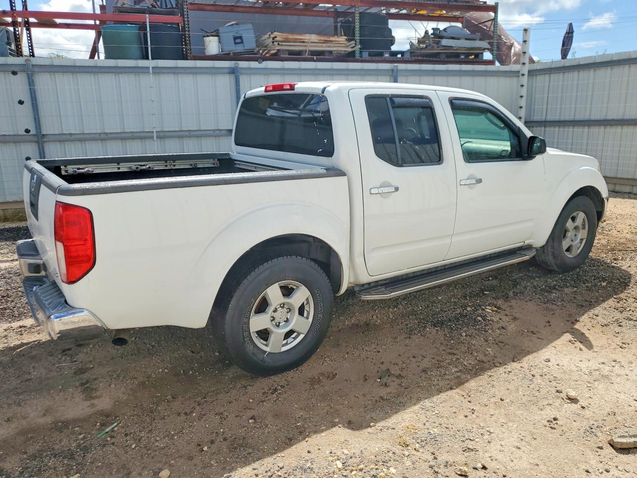 2006 NISSAN FRONTIER