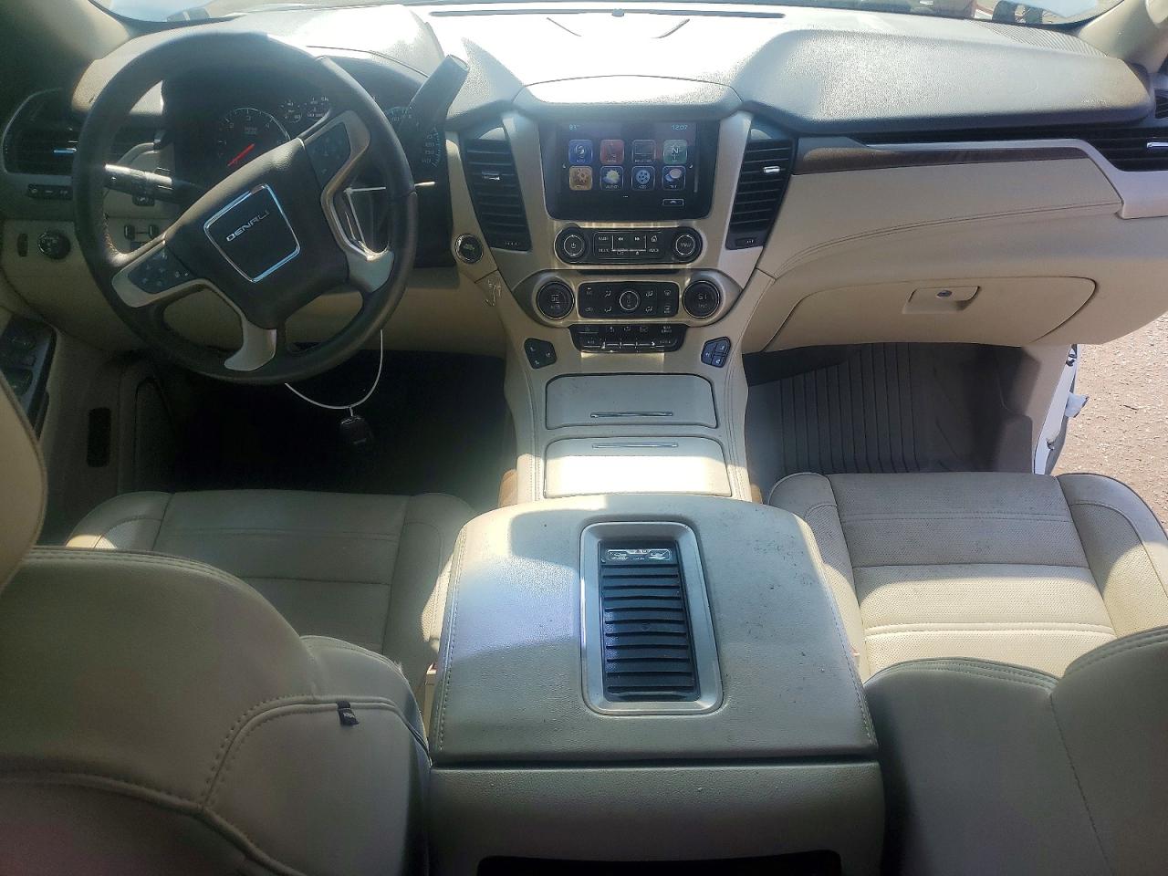 2019 GMC YUKON