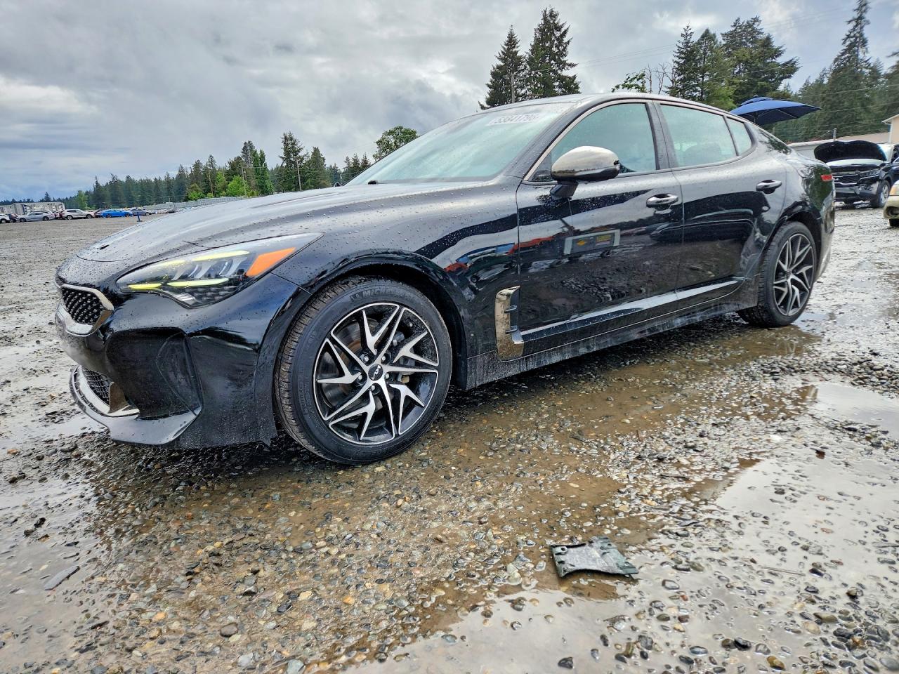 2022 KIA STINGER