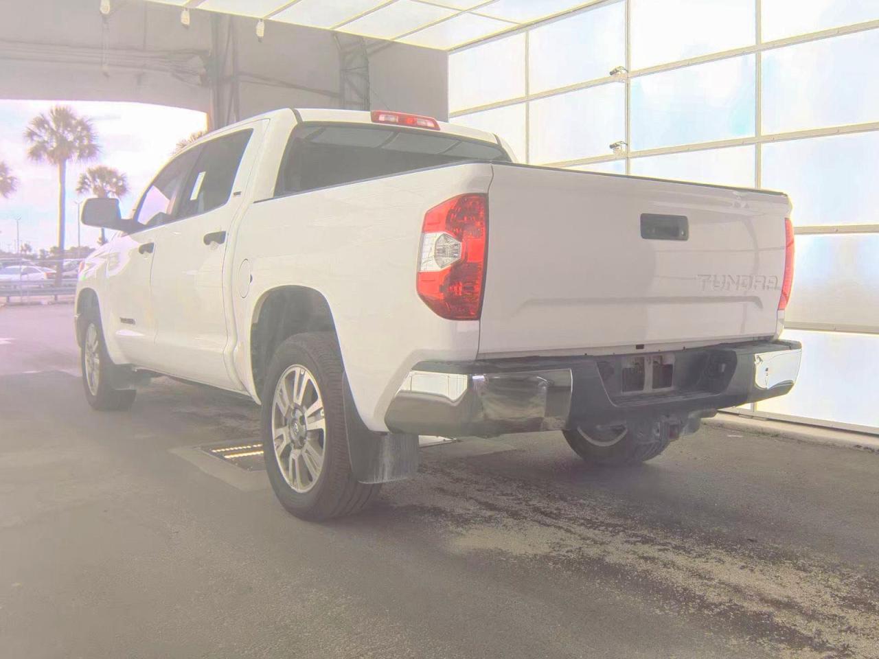 2016 TOYOTA TUNDRA