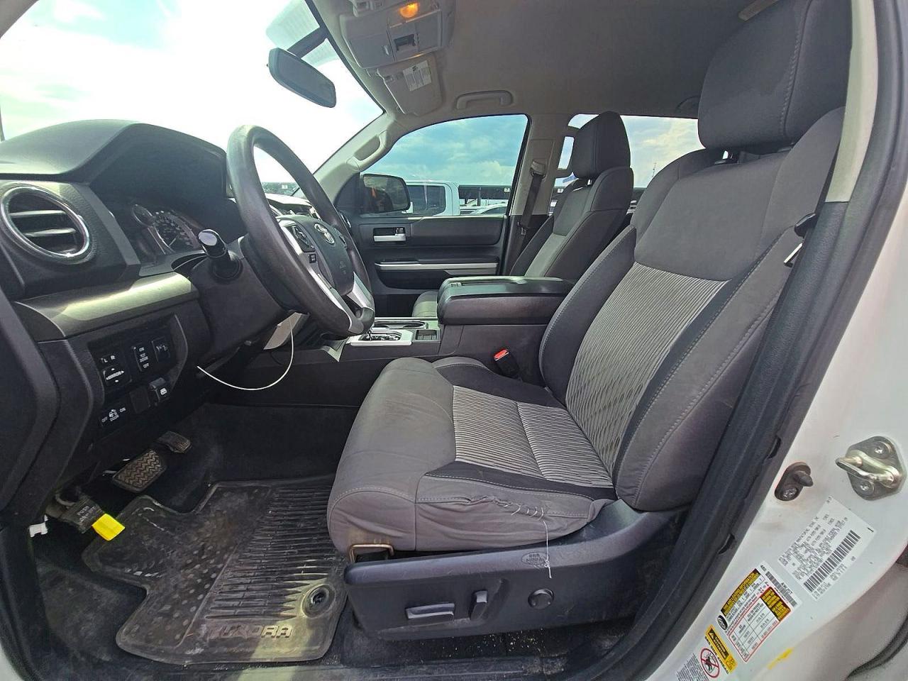 2016 TOYOTA TUNDRA