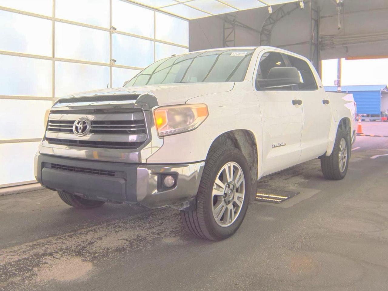 2016 TOYOTA TUNDRA