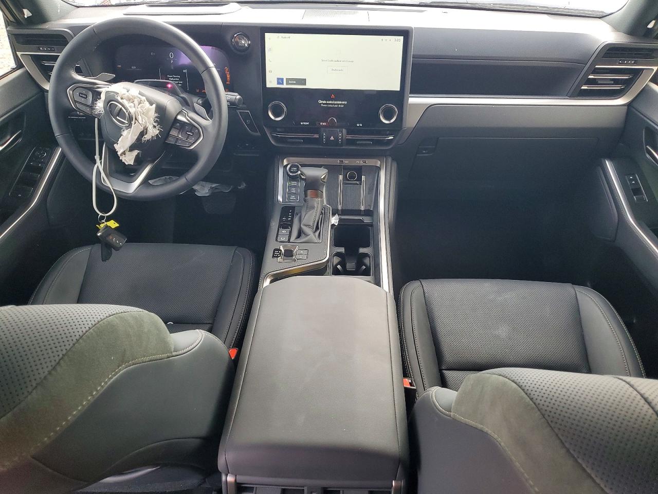 2025 LEXUS GX 550