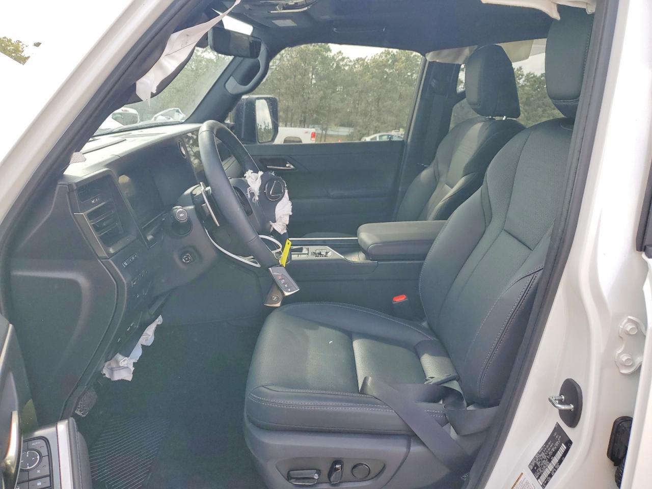 2025 LEXUS GX 550