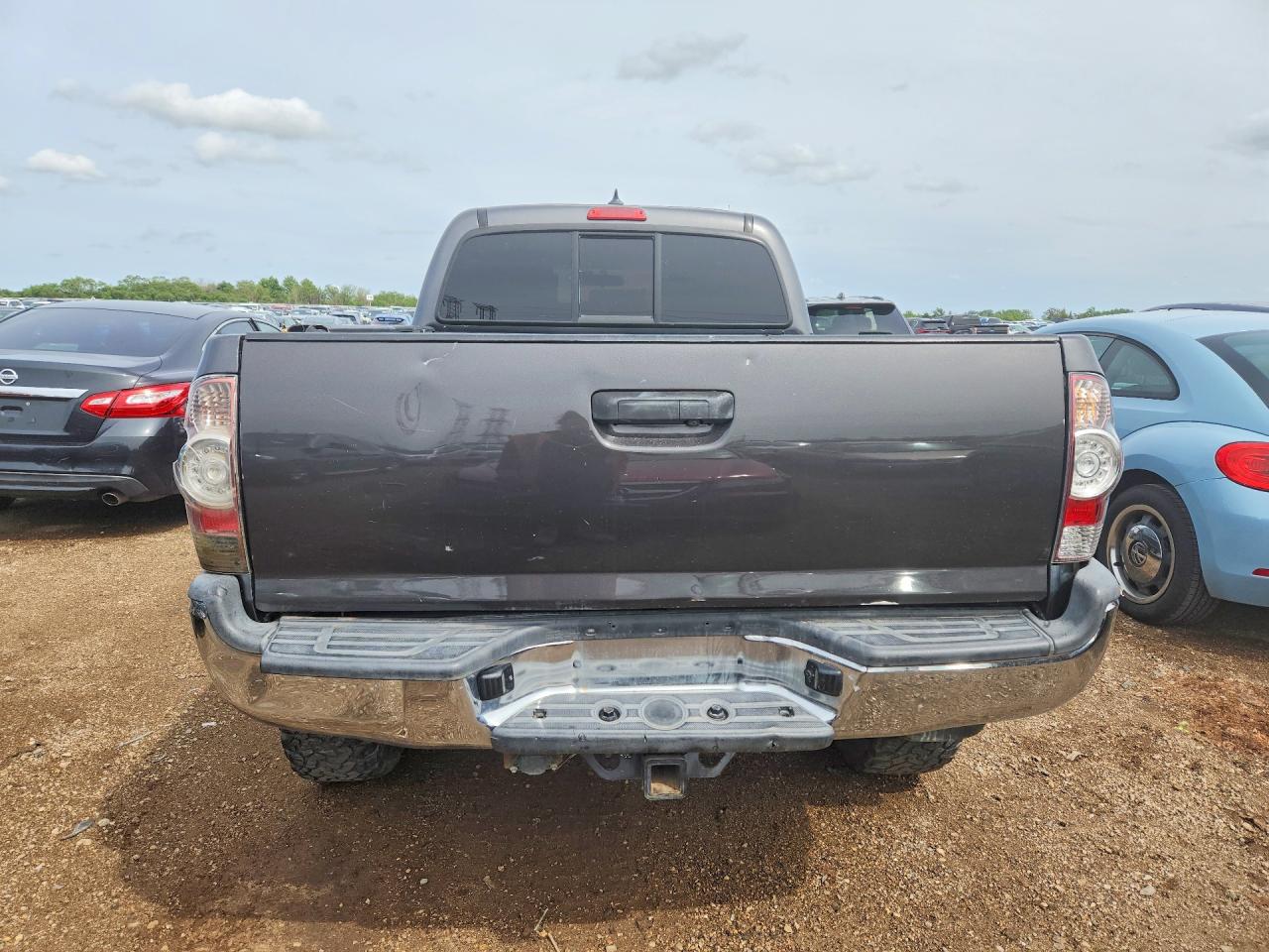 2014 TOYOTA TACOMA