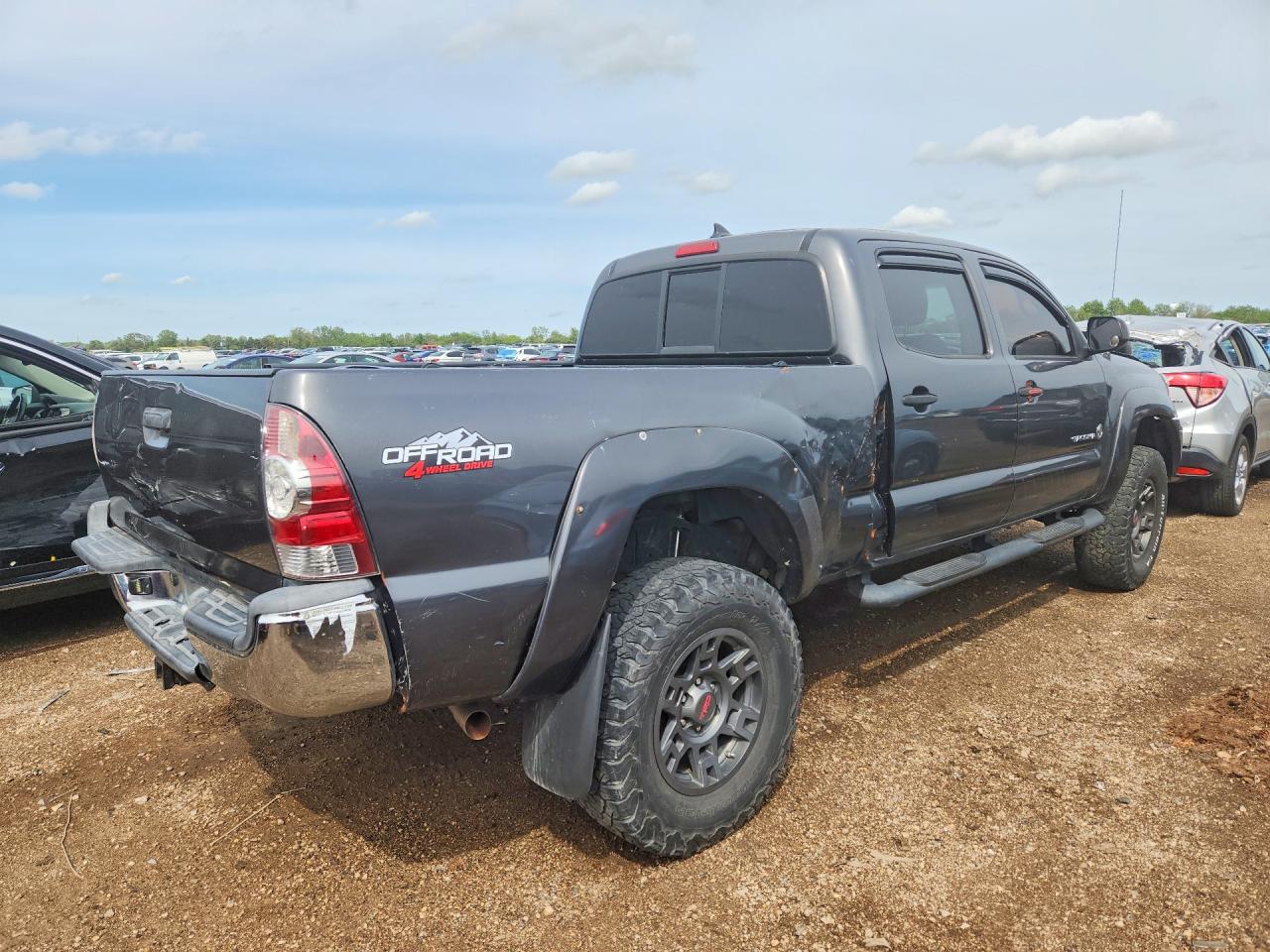 2014 TOYOTA TACOMA