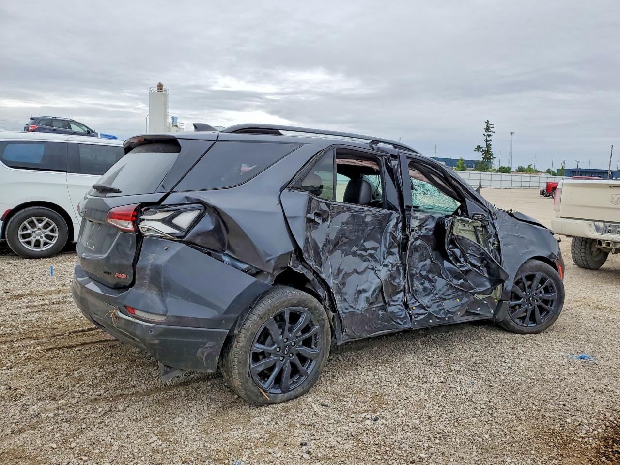 2022 CHEVROLET EQUINOX