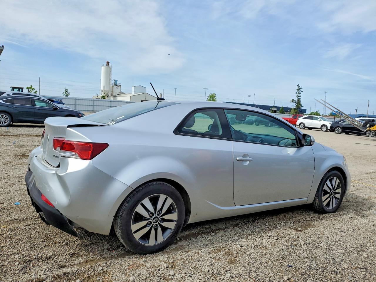 2013 KIA FORTE