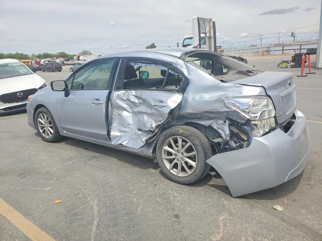 2014 SUBARU IMPREZA