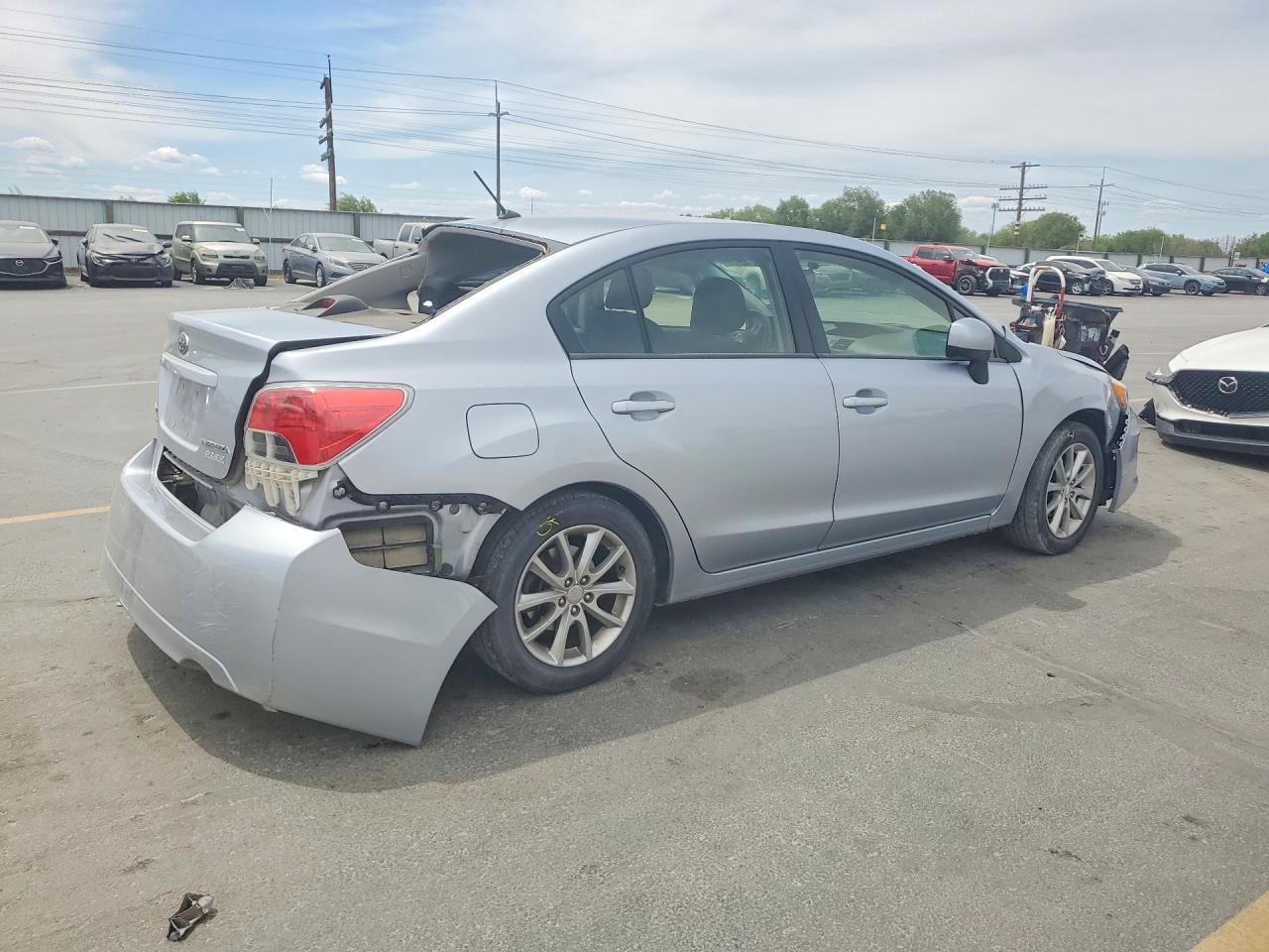 2014 SUBARU IMPREZA