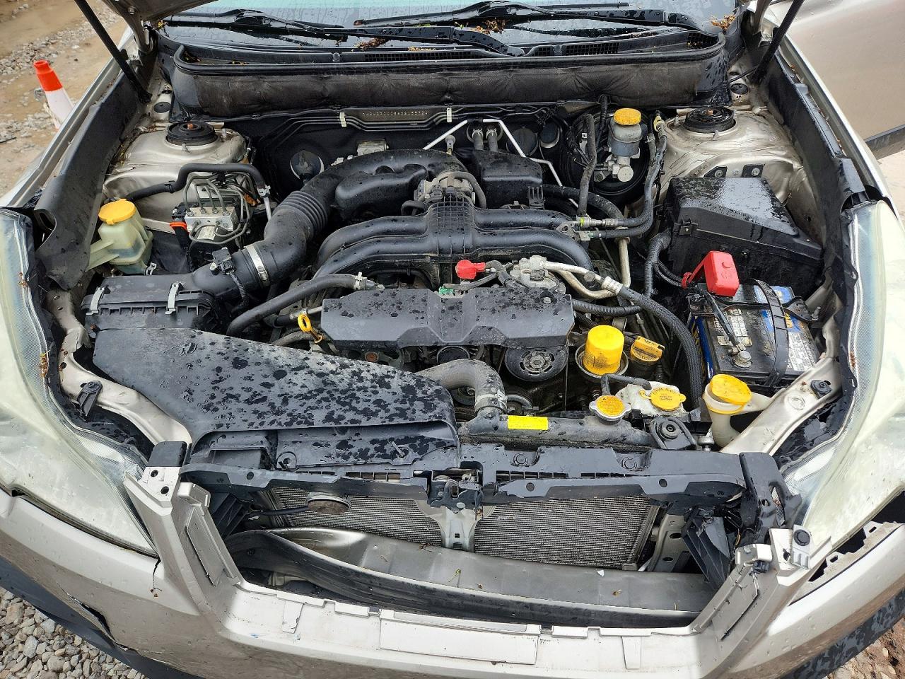 2014 SUBARU OUTBACK