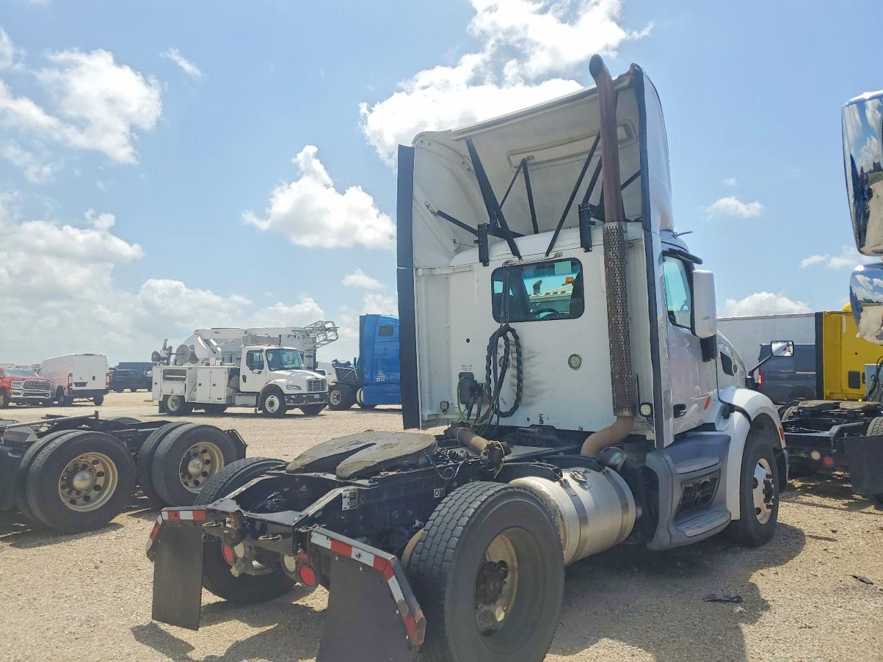 2017 PETERBILT ALL OTHER